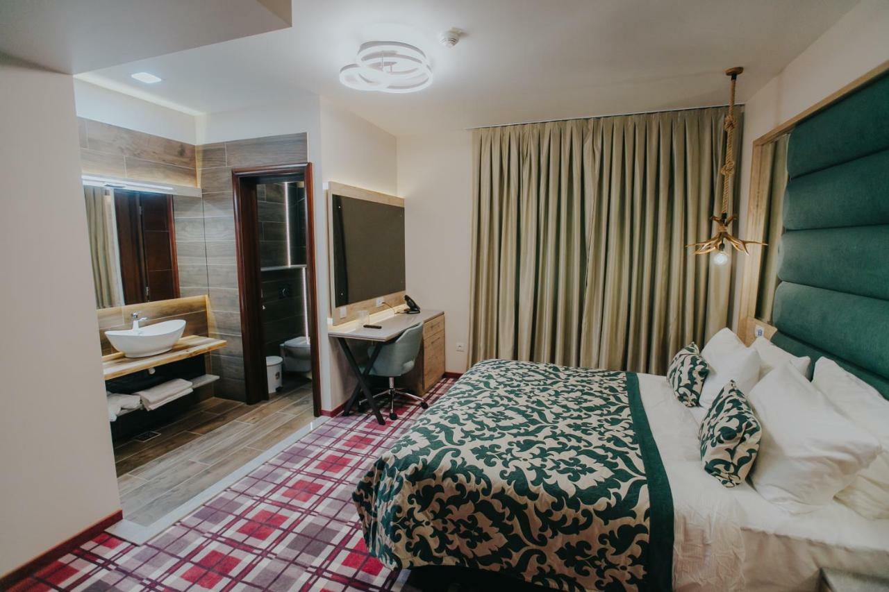 Lostrita - Pastravarie, Hotel & Spa Baia Mare Eksteriør billede