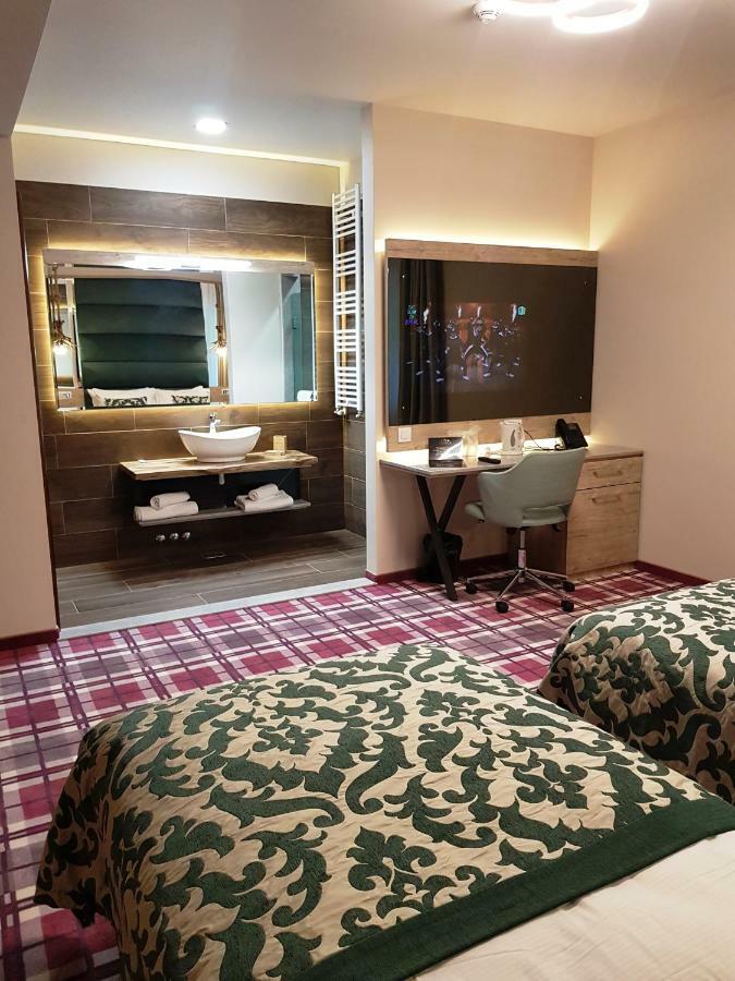 Lostrita - Pastravarie, Hotel & Spa Baia Mare Eksteriør billede