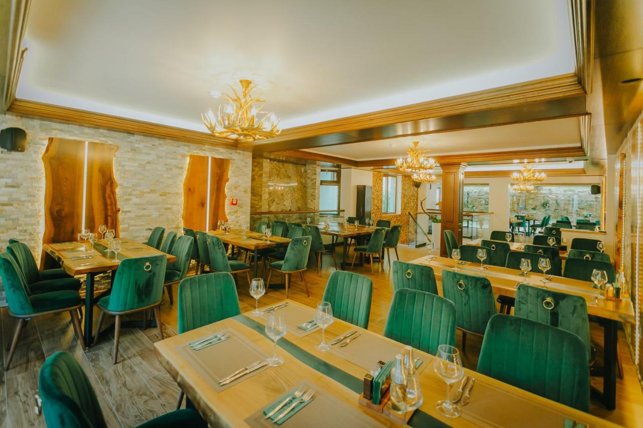 Lostrita - Pastravarie, Hotel & Spa Baia Mare Eksteriør billede
