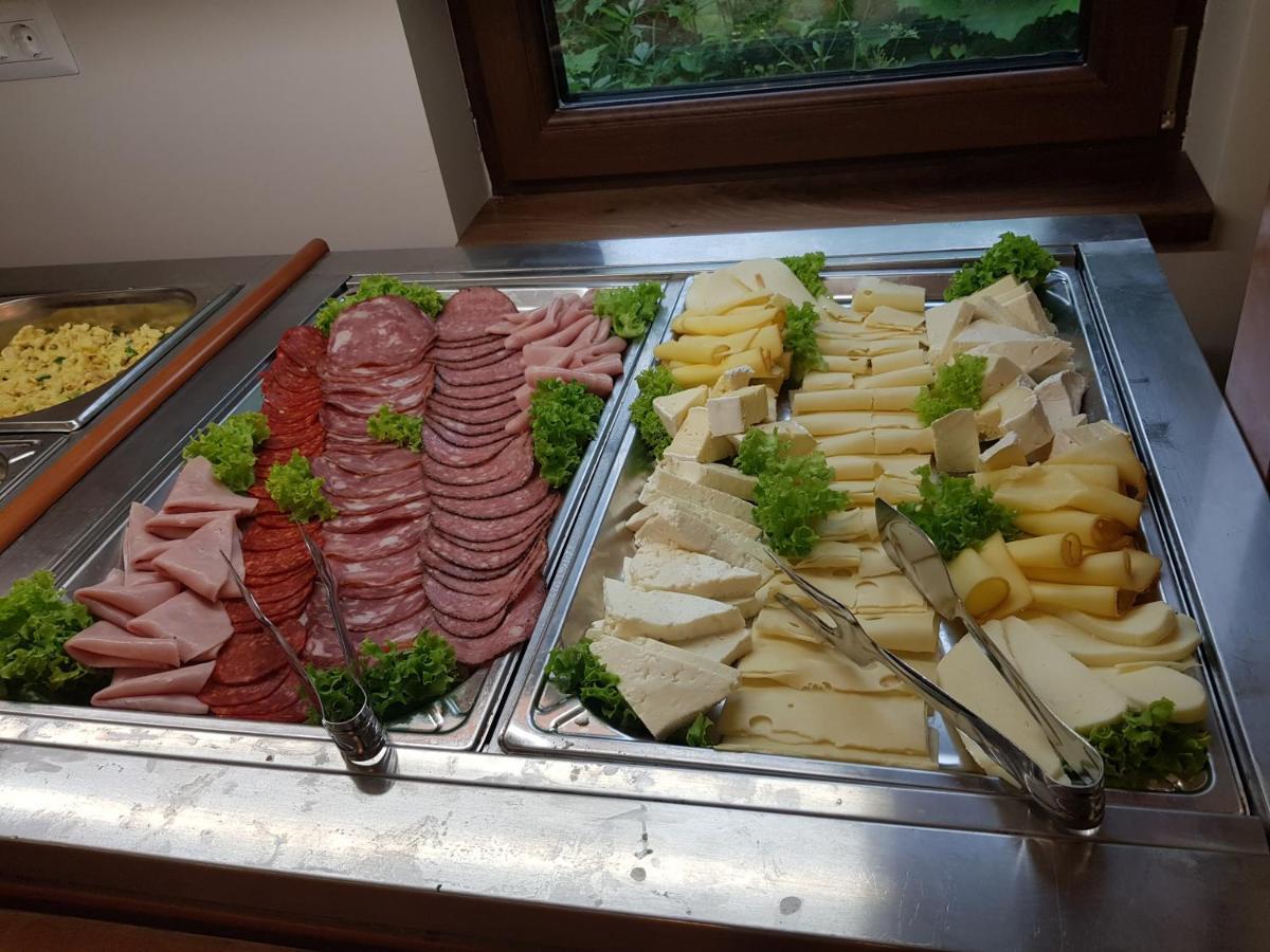 Lostrita - Pastravarie, Hotel & Spa Baia Mare Eksteriør billede
