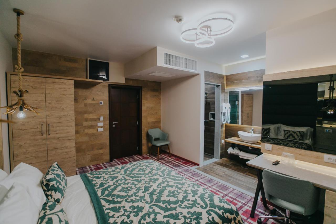 Lostrita - Pastravarie, Hotel & Spa Baia Mare Eksteriør billede